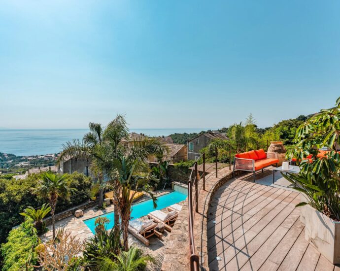 Erbalunga, Villa 4 chambres, vue mer panoramique, piscine