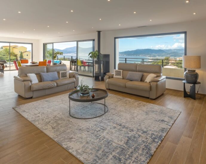 South Shore of Ajaccio, Recent Villa, Panoramic Sea View, 5 Bedrooms, Pool, Close to Beaches