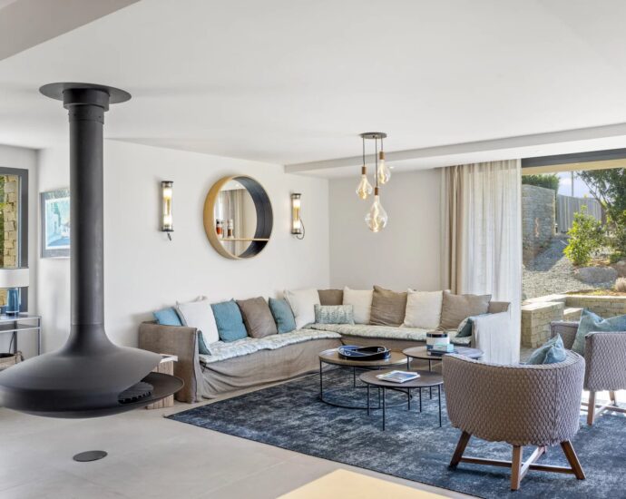 Arasu, villa 4 bedrooms, pool and near beach, RL333 Sottano