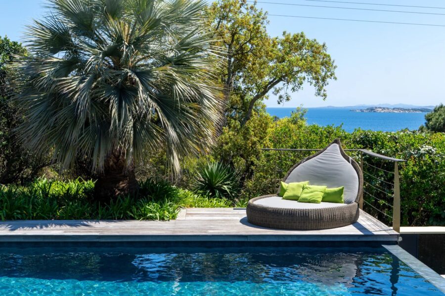 Bonifacio, Cala Longa , Villa 6 rooms, swimming pool, sea view, RL357 Marina Di Cavu