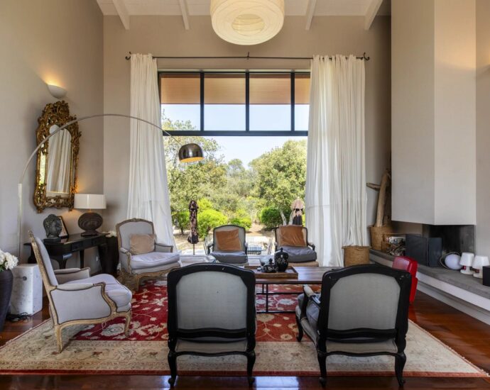 Porto Vecchio, Domaine de Cala Rossa, villa 6 chambres, piscine, vue mer, plage à pieds