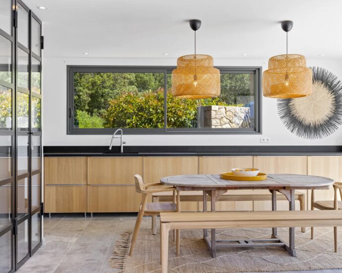 Domaine de Cala Rossa, villa  vue mer, 5 chambres, piscine chauffée, plage à pieds