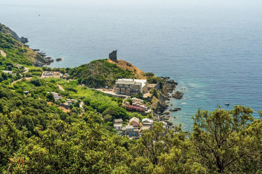 Cap Corse, Pino, Sea-View Manor House, 6 Bedrooms, Independent Studio, To Renovate, Close to the beach