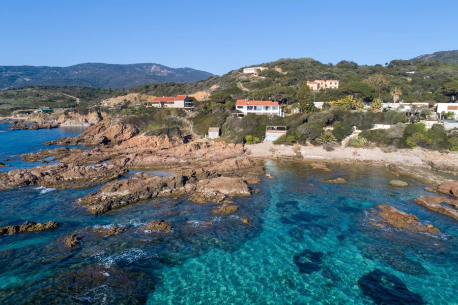 Sagone, Villa  6 chambres, pied dans l&rsquo;eau, RL352 Casa Palmyra