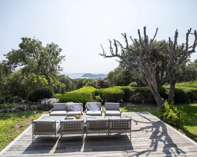 Porto Vecchio, Domaine de Cala Rossa, villa 6 chambres, piscine, vue mer, plage à pieds