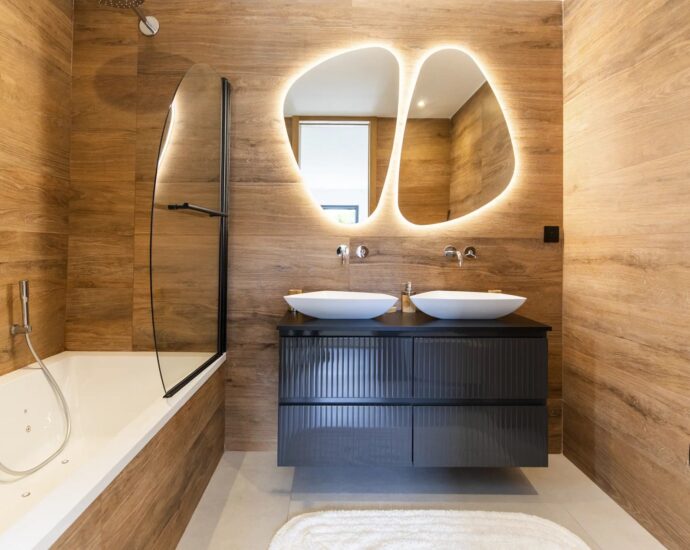 Lecci, Villa Contemporaine, 3 chambres, Piscine, Proche plage