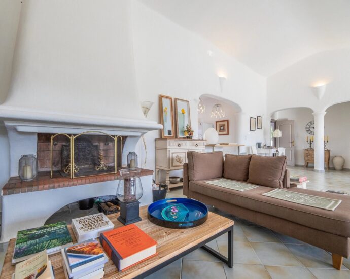 Porto-Vecchio, Domaine de Cala Rossa, villa 5 chambres, piscine et plage à pieds