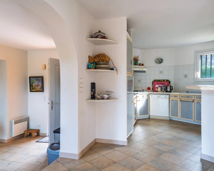 Marine de Davia, villa 4 chambres, vue mer, plage à pied