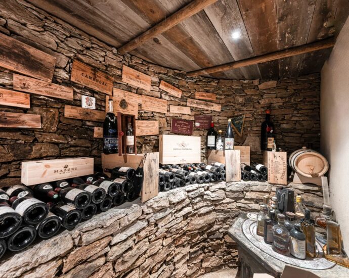 Erbalunga, 4 bedroom villa, panoramic sea view, pool