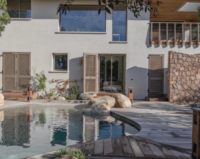 Cala Rossa Estate, 5-bedroom villa, pool, close to the beach