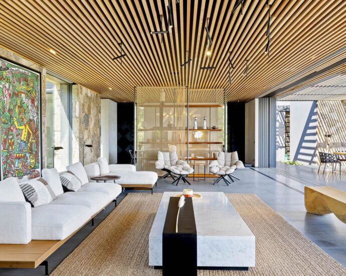 Caramontino, Arinella Estate, 7-Bedroom Villa, Waterfront, Pool, Panoramic Sea View, Beach on Foot