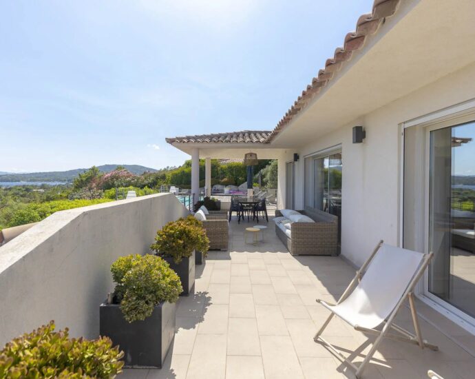 Porto-Vecchio, Villa, Vue mer et montagnes, 4 chambres, Piscine