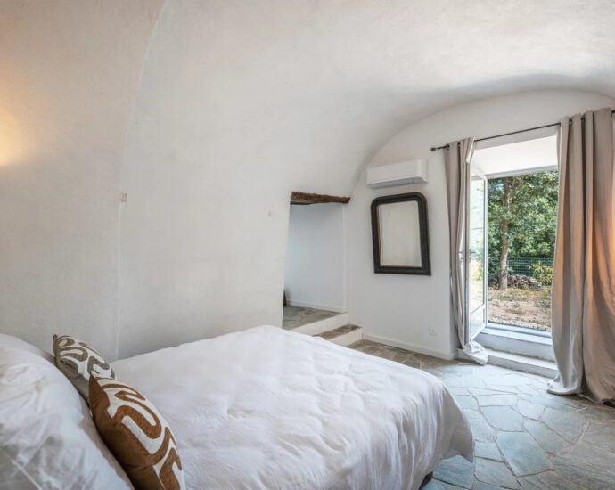 Murato, mansion, 7 bedrooms