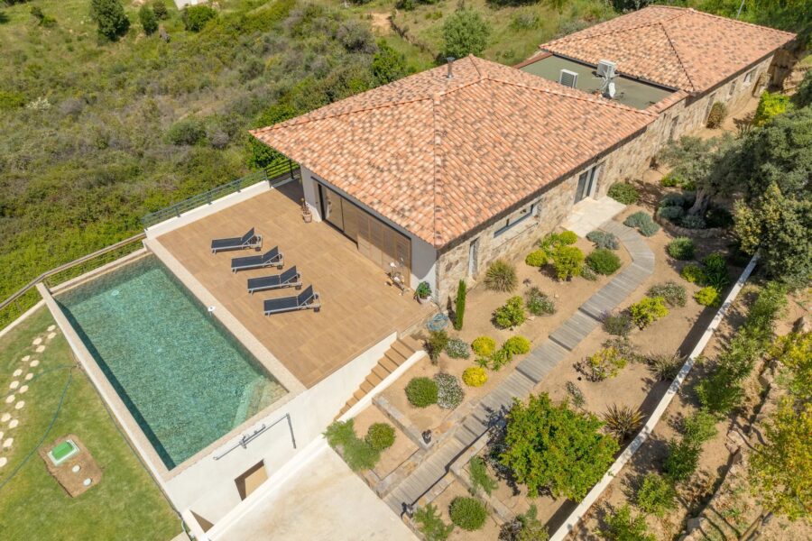 South Shore of Ajaccio, Recent Villa, Panoramic Sea View, 5 Bedrooms, Pool, Close to Beaches