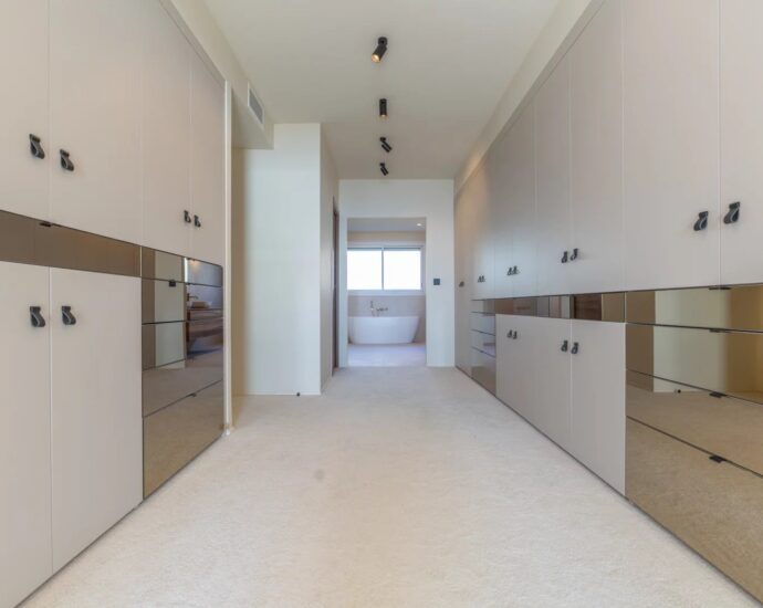 Ajaccio, Exclusivité, Penthouse type T6, 4 chambres vue panoramique mer