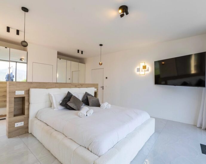 Caramontino, Domaine privé d&rsquo;Arinella,  Villa 6 chambres, Piscine, Jacuzzi, Vue montagnes, Plage à pied