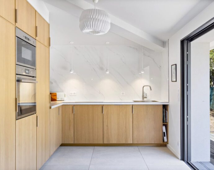 Porto-Vecchio, Domaine de Cala Rossa, villa 6 bedrooms, swimming pool and nearby the beach, Villa Cala Rossa RL304