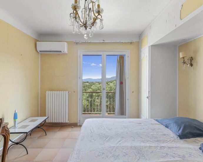 Porto-Vecchio, 8 Bedroom Villa, Sea View