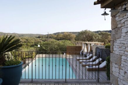 Bonifacio – Architect designed villa with sea view – Beach on foot