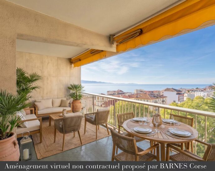 Exclusivité, Ajaccio, Appartement dans résidence privée, T2, terrasses, plage à pied
