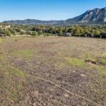 Occhiatana, Terrain à bâtir avec permis purgé pour villa d’achitecte en pierre avec piscine, proche plages et L’Île-Rousse