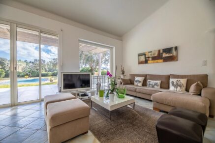 Porto-Vecchio, Domaine de Cala Rossa, villa 5 chambres, piscine et plage à pieds