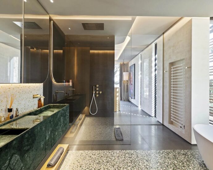 Caramontino, Arinella Estate, 7-Bedroom Villa, Waterfront, Pool, Panoramic Sea View, Beach on Foot