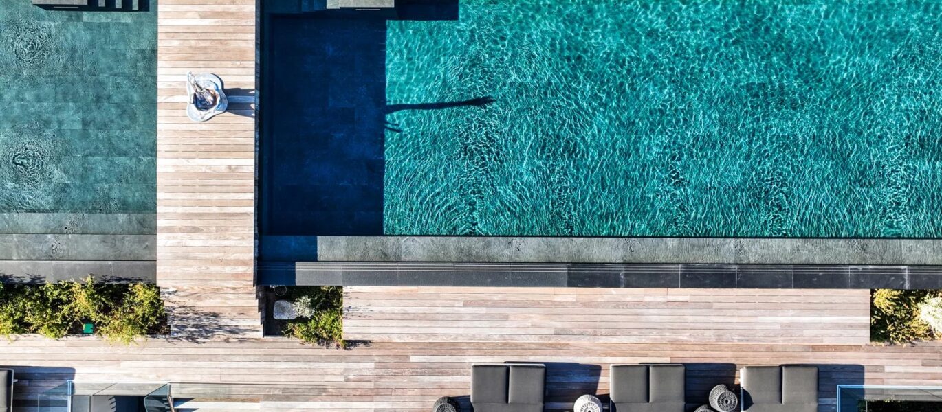 Caramontino, 6 chambres, piscine, pied dans l&rsquo;eau