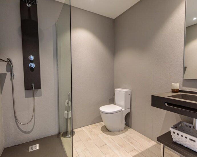 Lecci, Cala Rossa, Villa de 3 chambres avec piscine chauffée et plage à pieds