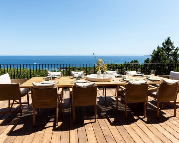 Porto-Vecchio, Palombaggia, Villa vue mer panoramique, 6 chambres, piscine chauffée, plage à pied