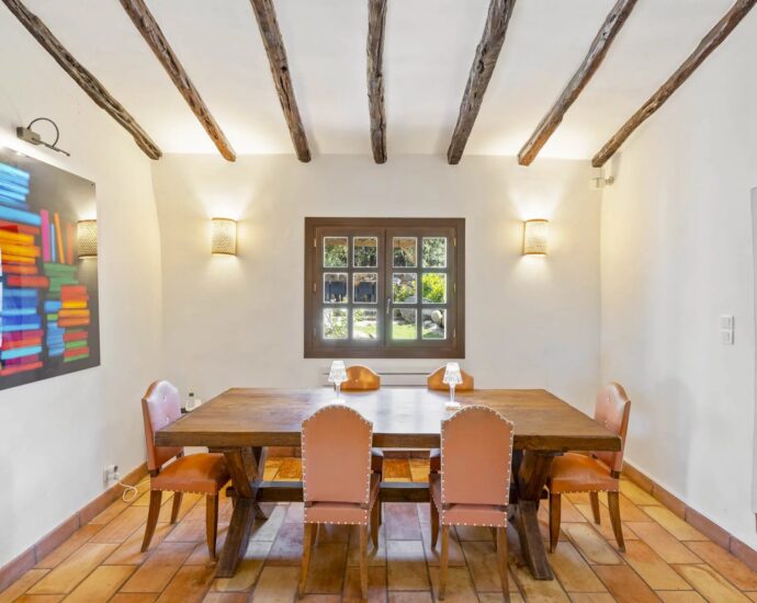 Bonifacio, Piantarella,  Propriété vue mer panoramique, 5 chambres, piscine chauffée et proche plage