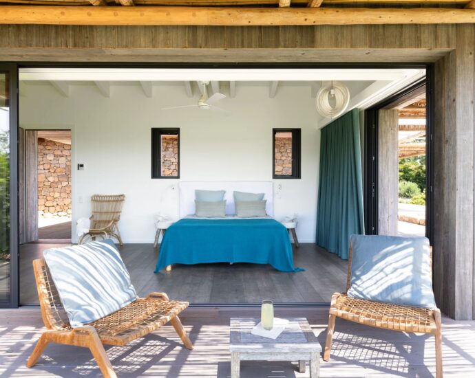 Cala Rossa beach, 6 rooms, pool, right on the water, RL351 Alzu di Cala Rossa