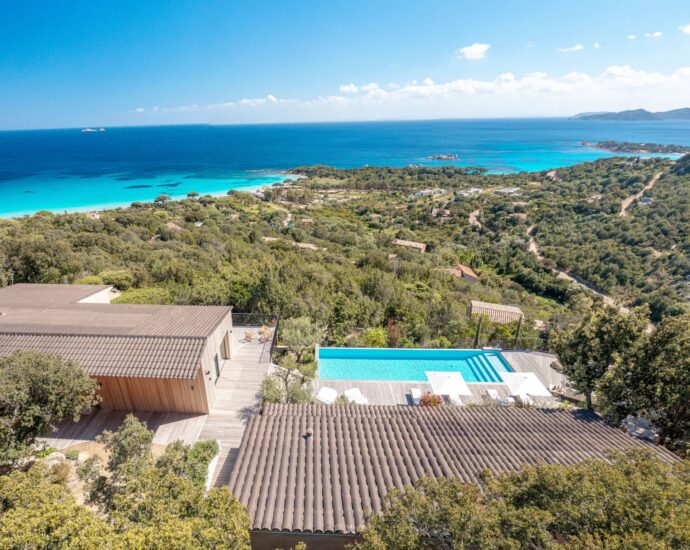 Porto-Vecchio, Palombaggia, Panoramic Sea View Villa, 6 Bedrooms, Heated Pool, Walking Distance to Beach