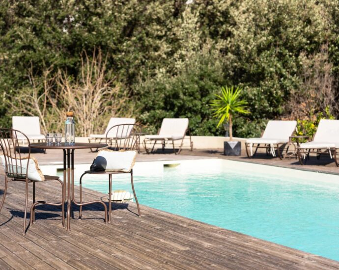 Cap Corse, Sisco, Villa vue montagnes, 5 chambres, piscine, proche plage