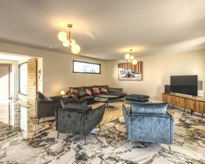 Porto-Vecchio, Arasu, Villa plage à pied, 4 chambres, piscine, domaine privé, aperçu mer