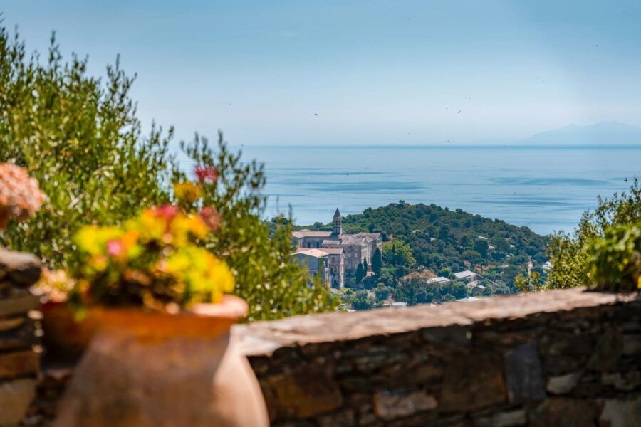 Erbalunga, 4 bedroom villa, panoramic sea view, pool