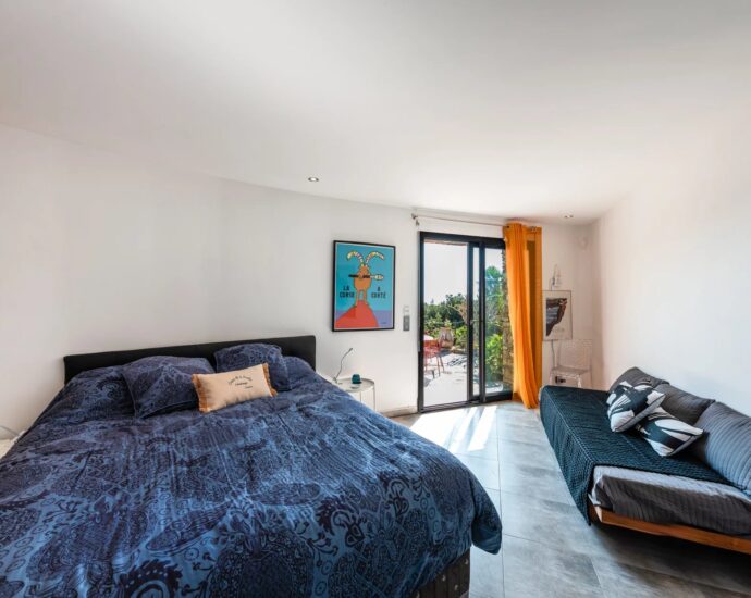 Erbalunga, 4 bedroom villa, panoramic sea view, pool