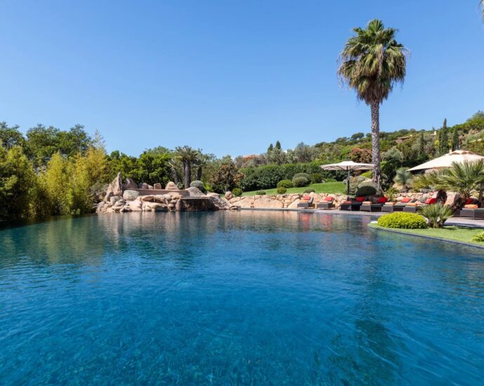 Domaine privé de Punta d&rsquo;Arasu, villa 8 chambres, plage à pied et vue mer