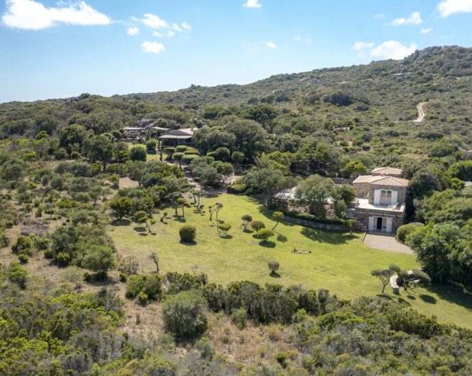 Bonifacio, Piantarella,  Propriété vue mer panoramique, 5 chambres, piscine chauffée et proche plage