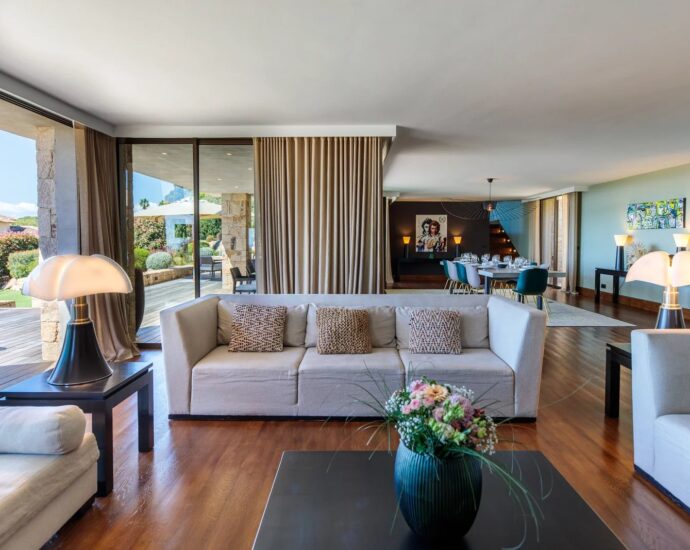 Domaine privé de Punta d&rsquo;Arasu, villa 8 chambres, plage à pied et vue mer