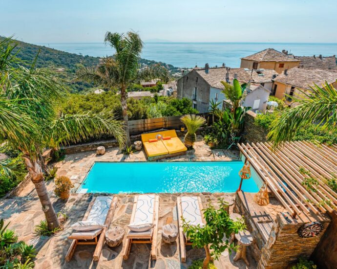 Erbalunga, 4 bedroom villa, panoramic sea view, pool