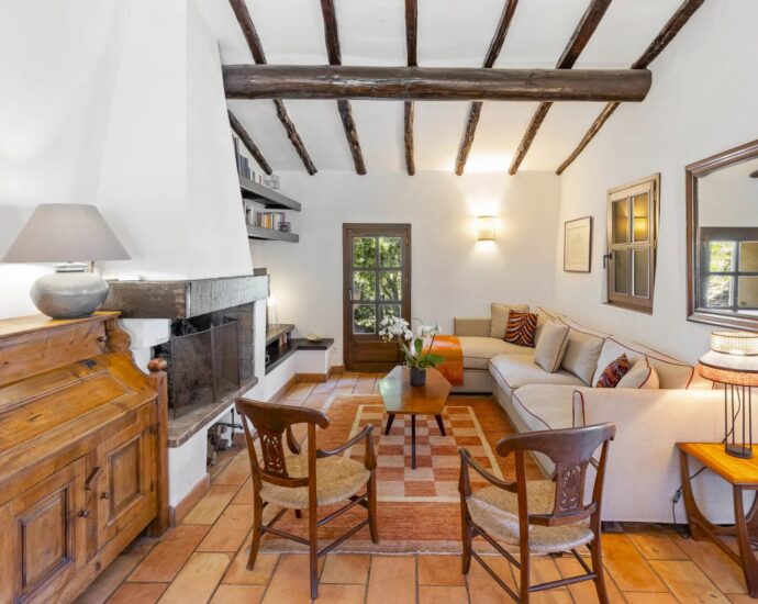 Bonifacio, Piantarella,  Propriété vue mer panoramique, 5 chambres, piscine chauffée et proche plage