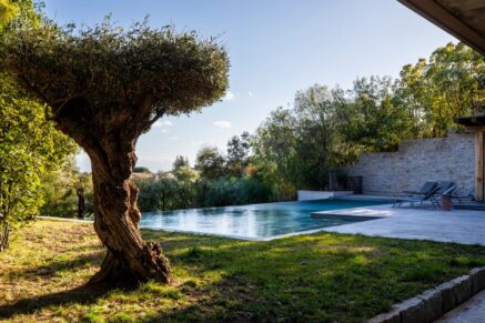 Palombaggia, 6 bedroom villa, swimming pool, sea view, close to the beach