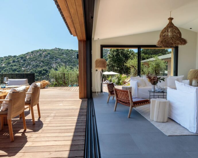 Porto-Vecchio, Palombaggia, Panoramic Sea View Villa, 6 Bedrooms, Heated Pool, Walking Distance to Beach