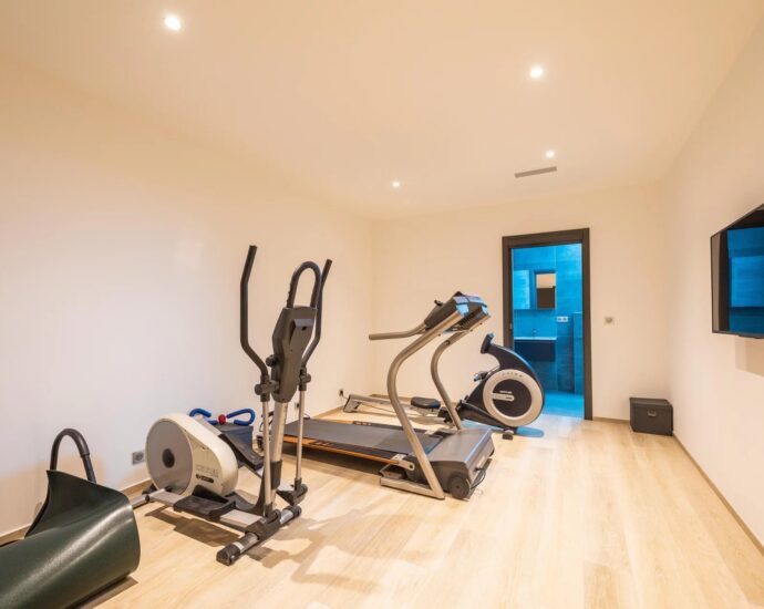 Saint-Cyprien, 7 bedroom, panoramic sea view, swimmingpool,