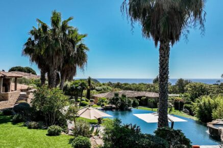 Domaine privé de Punta d&rsquo;Arasu, villa 8 chambres, plage à pied et vue mer