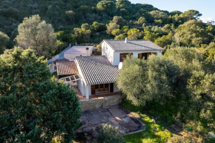 Exclusivité, Palombaggia, Villa, 4 chambres, vue dégagée, proche plage