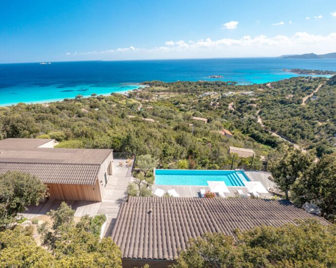 Porto-Vecchio, Palombaggia, Panoramic Sea View Villa, 6 Bedrooms, Heated Pool, Walking Distance to Beach