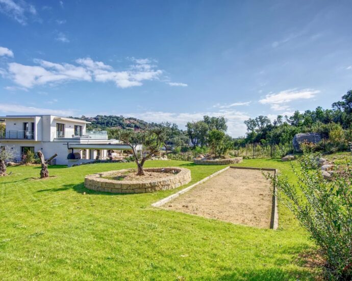 Porto-Vecchio, Arasu, Villa plage à pied, 4 chambres, piscine, domaine privé, aperçu mer