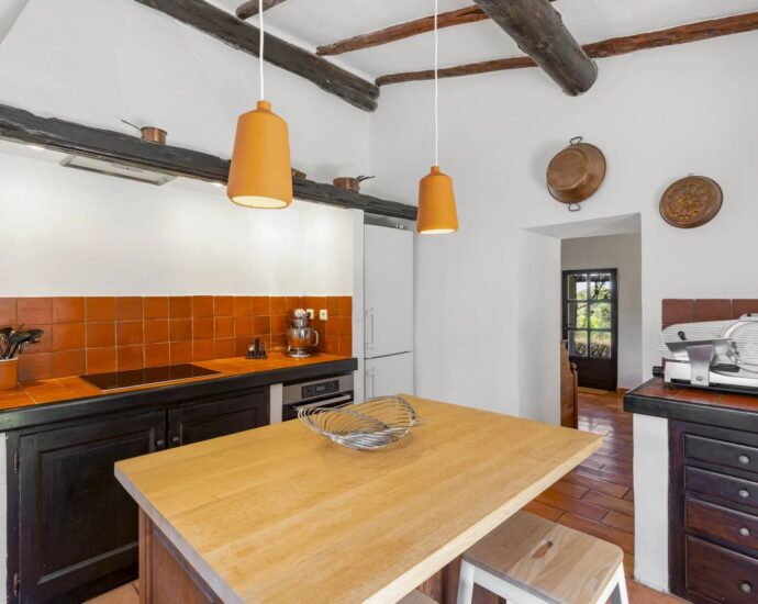 Bonifacio, Piantarella,  Propriété vue mer panoramique, 5 chambres, piscine chauffée et proche plage